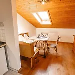 Apartment Gaestehaus Antonia *