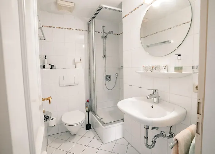 Gaestehaus Antonia جارمش بارتنكيرشن