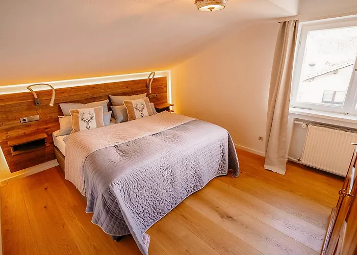 Gaestehaus Antonia جارمش بارتنكيرشن