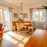 Apartament Gaestehaus Antonia Garmisch-Partenkirchen