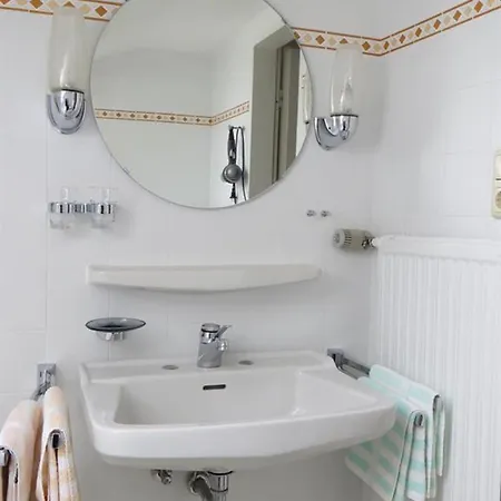 Gaestehaus Antonia * Гарміш-Партенкірхен