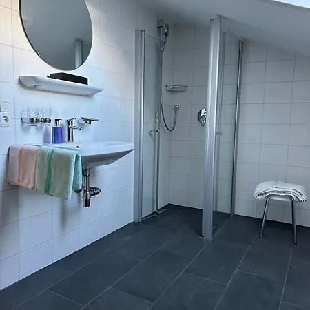 Апартаменти Gaestehaus Antonia